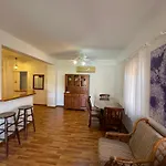 Limnaria Gardens Three Bedroom Lejlighed *