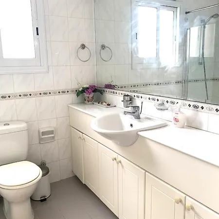 Apartment Limnaria Gardens Two Bedroom With Balcony Paphos