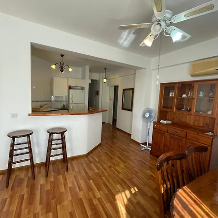 Limnaria Gardens Two Bedroom With Balcony *