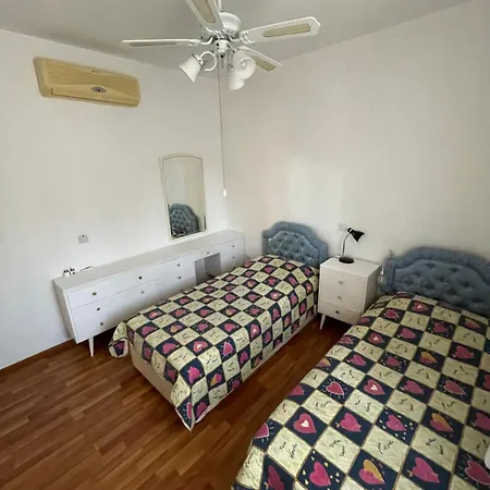 Limnaria Gardens Two Bedroom With Balcony * Paphos
