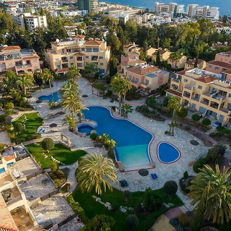 Διαμέρισμα Limnaria Gardens Three Bedroom Πάφος